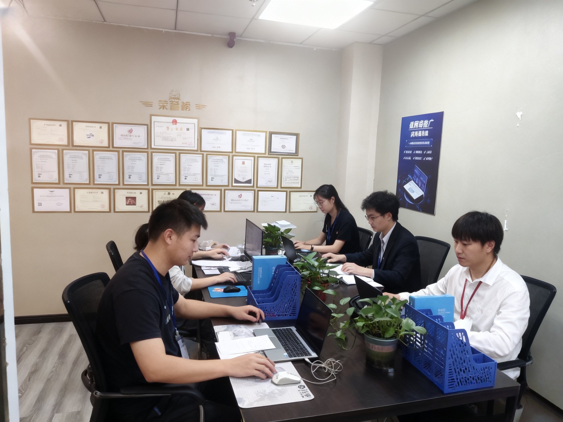公司实拍：研发与交付环境相关视觉展示